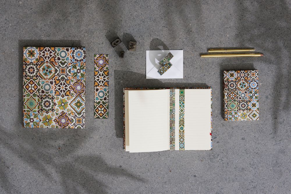 AGENDA PAPERBLANKS DED5399 2025 OPORTO / AZULEJOS PORTUGUESES / ULTRA / VERTICAL
